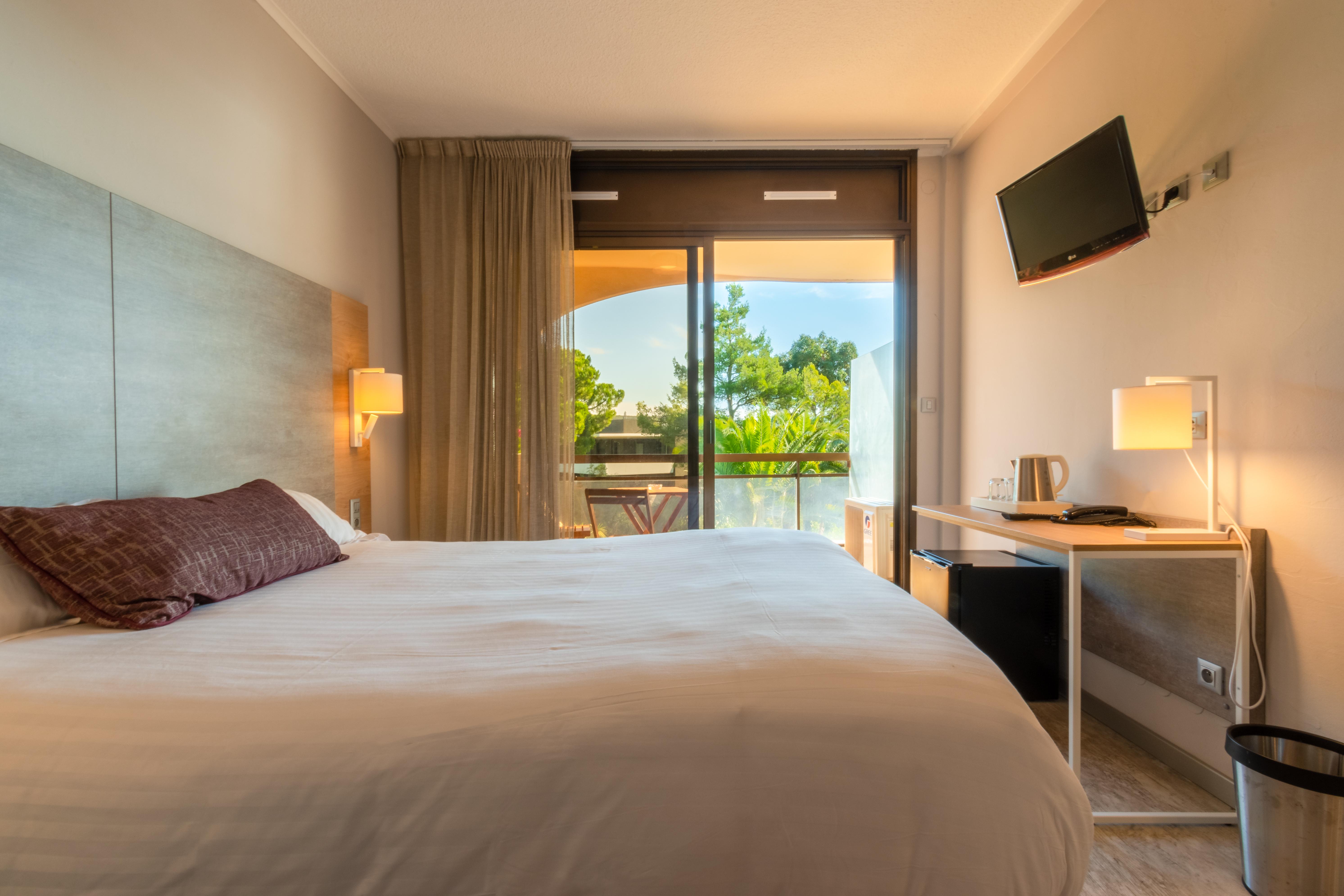 Hôtel Bahia Villeneuve-Loubet Extérieur photo