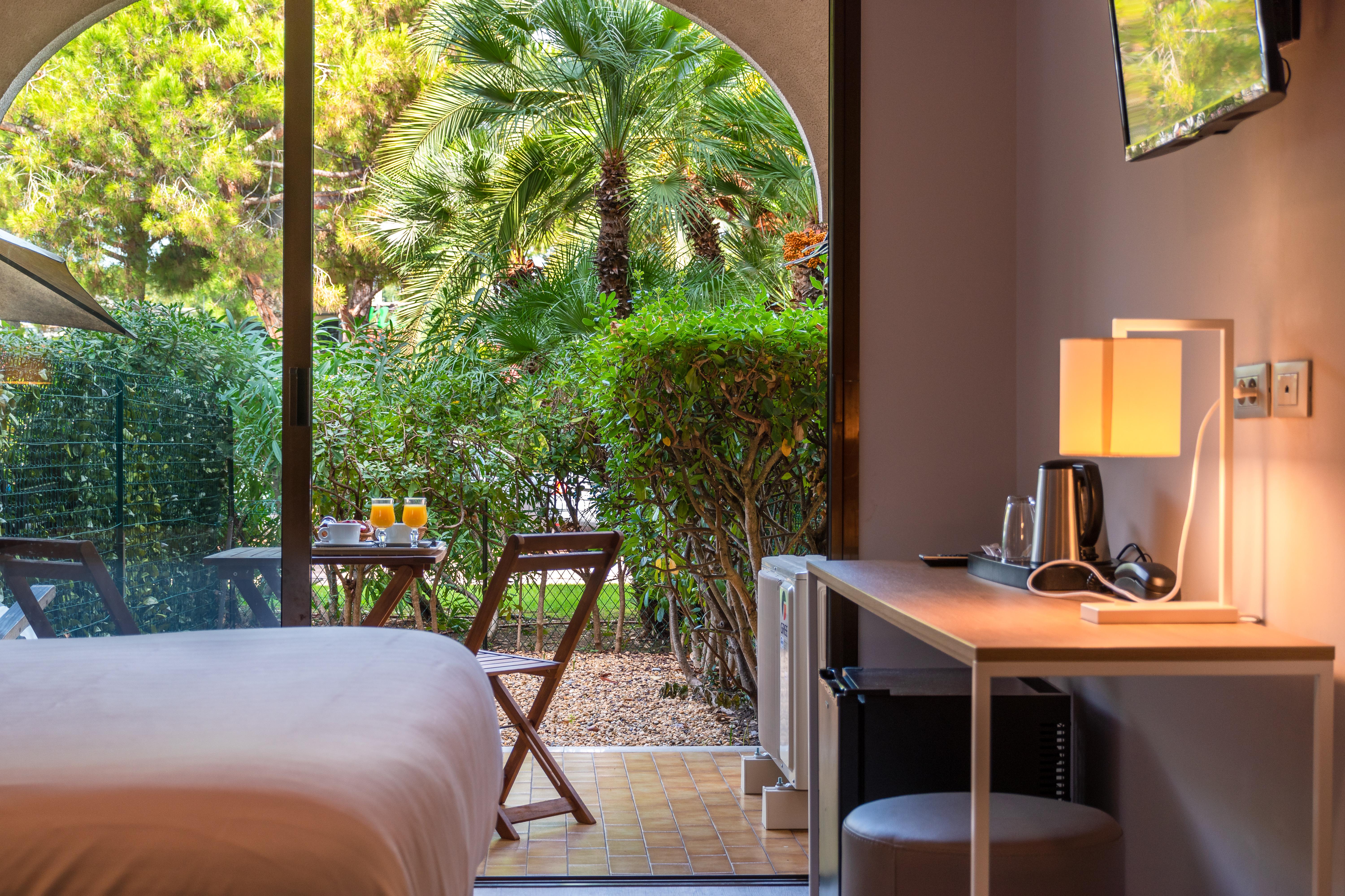 Hôtel Bahia Villeneuve-Loubet Extérieur photo