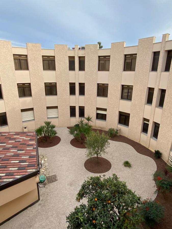Hôtel Bahia Villeneuve-Loubet Extérieur photo