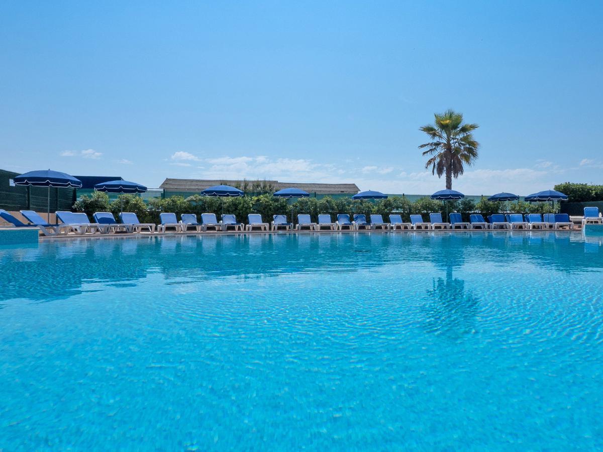 Hôtel Bahia Villeneuve-Loubet Extérieur photo