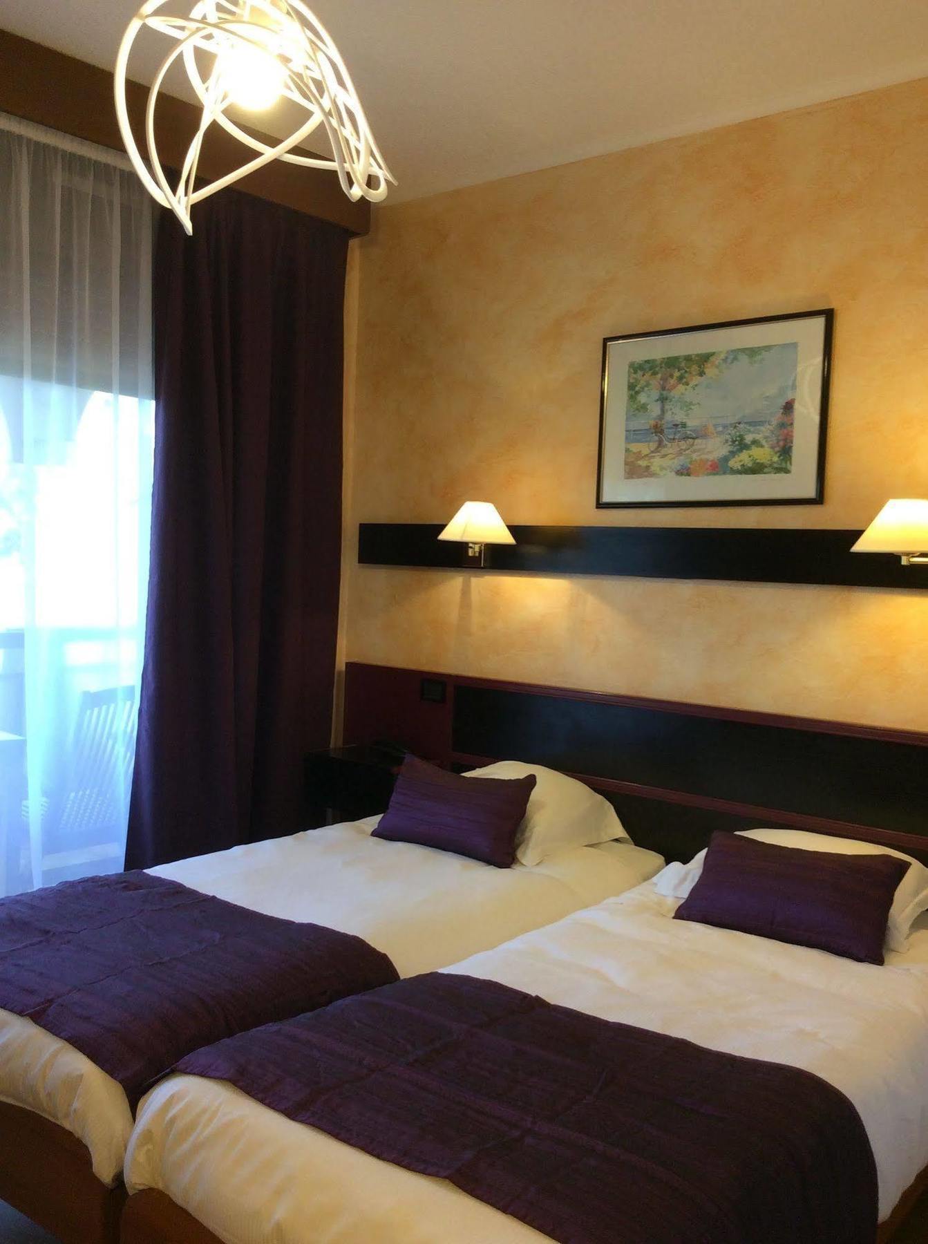 Hôtel Bahia Villeneuve-Loubet Extérieur photo