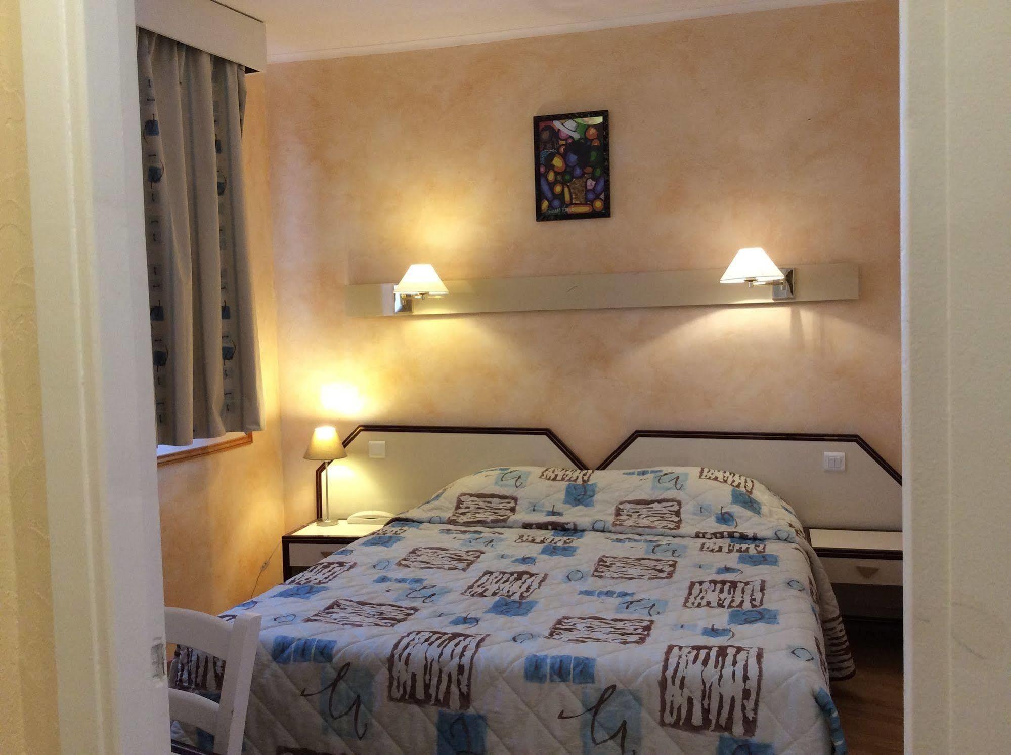Hôtel Bahia Villeneuve-Loubet Extérieur photo
